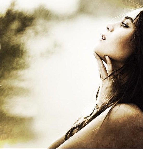 Προικισμένη Ελληνίδα ηθοποιός χώρισε και τα «ποστάρει» όλα [εικόνες]  | iefimerida.gr 1