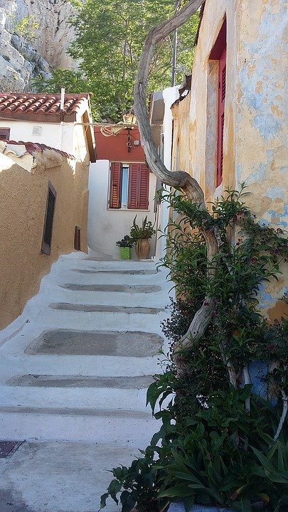 Γαστρονομικός περίπατος στην Πλάκα -Με συνταγές αρχαίων, μυστικά διατροφής, τζιερτζίδικα [εικόνες] | iefimerida.gr 0