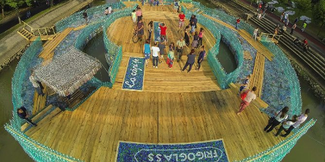 Η πιο οικολογική γέφυρα του πλανήτη: Κατασκευάστηκε από 104.502 πλαστικά μπουκάλια [εικόνες] | iefimerida.gr 0