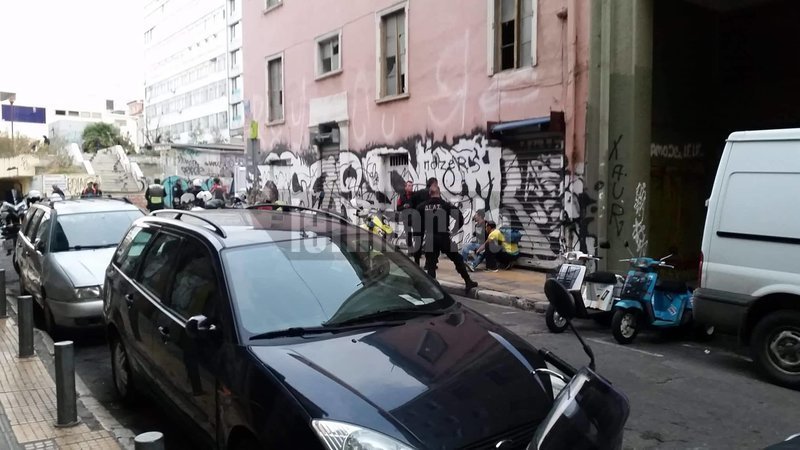 Επεισόδιο με μαχαίρι σημειώθηκε στην πλατεία Θεάτρου