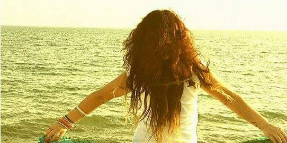 Γιατί οι γυναίκες στην Τουρκία γυρίζουν την πλάτη στον Ερντογάν, κυριολεκτικά [εικόνες] | iefimerida.gr 6