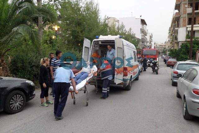 Ξεριζώθηκε δέντρο από τους θυελλώδεις ανέμους και έπεσε σε παιδική χαρά – Τραυματίστηκε κοριτσάκι [εικόνες&βίντεο] | iefimerida.gr 1