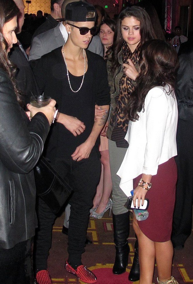 Γιατί οι γυναίκες προτιμούν τους playboys από τους άλλους άντρες [πάντα] | iefimerida.gr 0