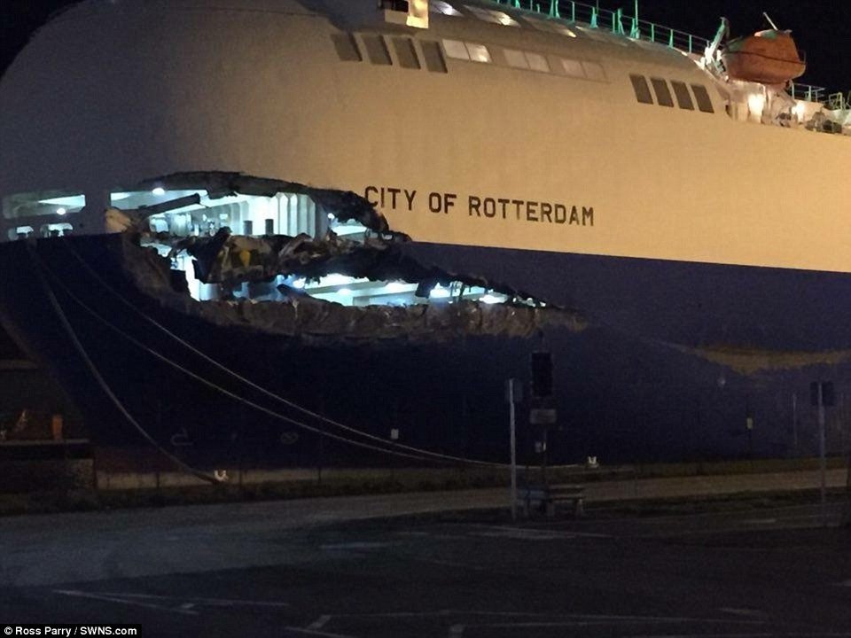 Καταρράκτης που είχε στερέψει από εκατοντάδες χρόνια δημιουργήθηκε ξανά μετά τη νεροποντή -Είναι πλέον ο μεγαλύτερος στην Αγγλία [εικόνες] | iefimerida.gr 14