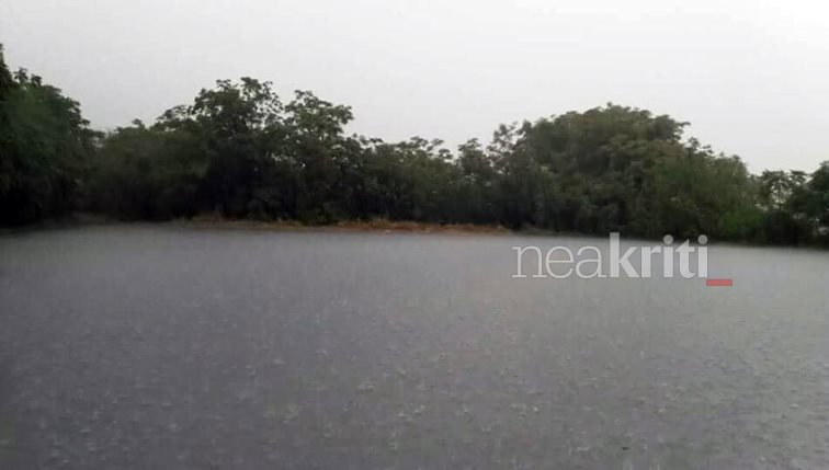 Ποτάμια οι δρόμοι στο Ηράκλειο της Κρήτης -Πλημμύρισαν πάρκινγκ μετά από βροχόπτωση [εικόνες] | iefimerida.gr 2