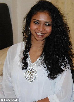 Αυτά ήταν τα 15 μέλη του πληρώματος του Βoeing που συνετρίβη στην Ουκρανία [εικόνες] | iefimerida.gr 1