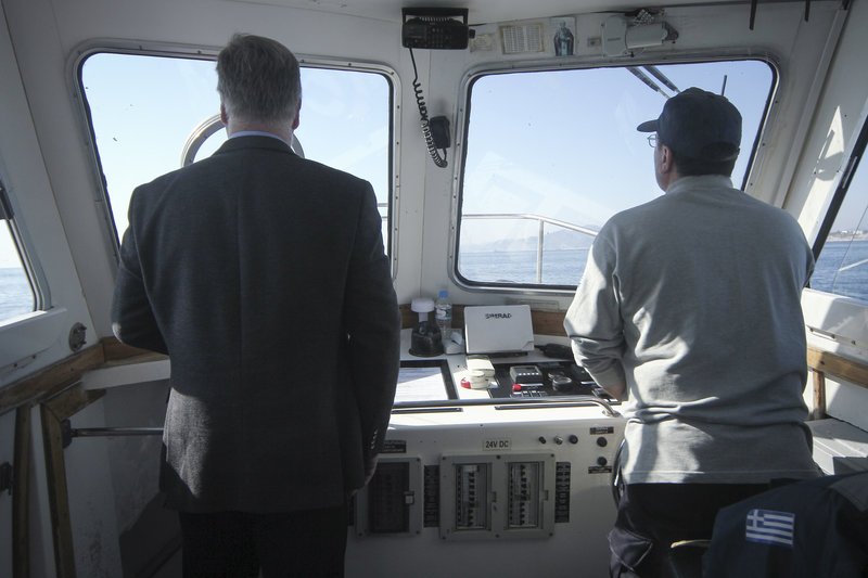  Σαν καινούριες οι πλοηγίδες στον Πειραιά -Τα σκάφη ανακατασκευάστηκαν και έχουν πλέον νέες μηχανές [εικόνες] | iefimerida.gr 9