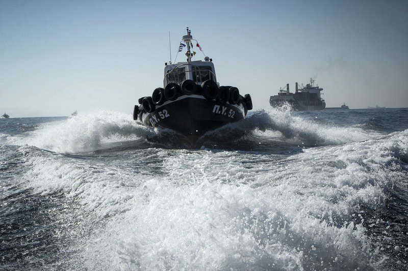  Σαν καινούριες οι πλοηγίδες στον Πειραιά -Τα σκάφη ανακατασκευάστηκαν και έχουν πλέον νέες μηχανές [εικόνες] | iefimerida.gr 6