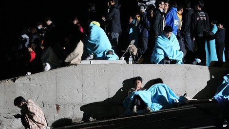 Υγρός τάφος για 290 άτομα το ferry boat στη Νότια Κορέα -Εξακολουθούν να αγνοούνται, άκαρπες οι έρευνες [εικόνες] | iefimerida.gr 2