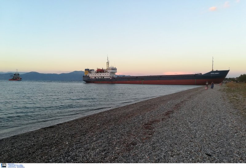 Τουρκικό πλοίο βγήκε στη στεριά στην Εύβοια -Πληροφορίες ότι ήταν μεθυσμένος ο πλοίαρχος [εικόνες & βίντεο] | iefimerida.gr 9