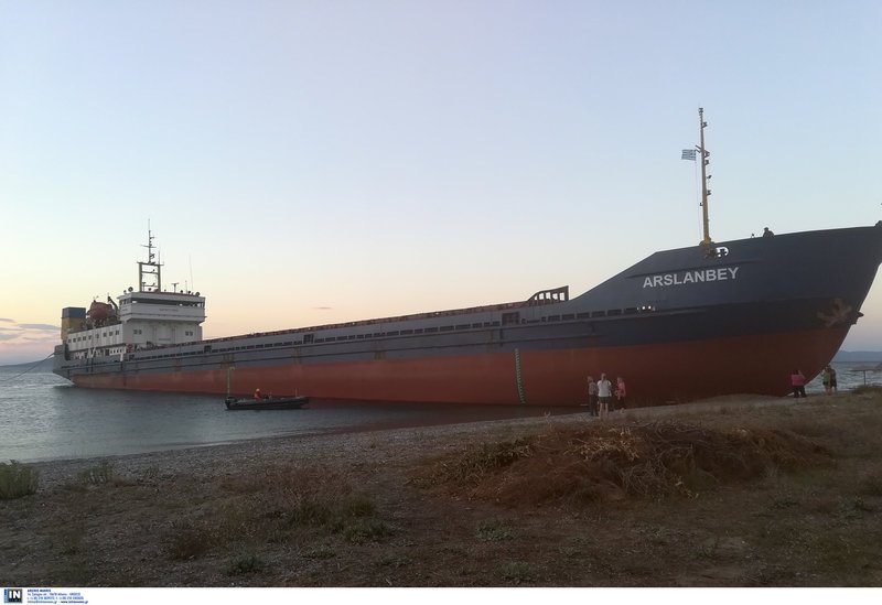 Τουρκικό πλοίο βγήκε στη στεριά στην Εύβοια -Πληροφορίες ότι ήταν μεθυσμένος ο πλοίαρχος [εικόνες & βίντεο] | iefimerida.gr 6
