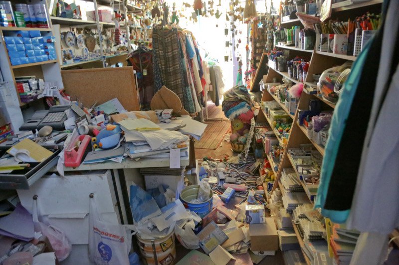 Σεισμός 6,1 Ρίχτερ στη Λέσβο: Μία νεκρή -Κατέρρευσαν σπίτια [εικόνες&βίντεο] | iefimerida.gr 13