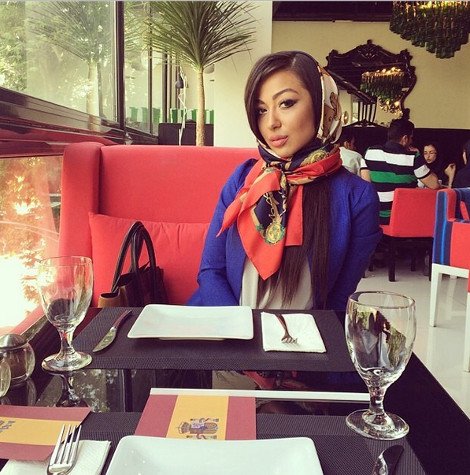 Τα πλουσιόπαιδα της Τεχεράνης προκαλούν στο Ιnstagram: Rolex, τζετ, μπικίνι, πανάκριβα αυτοκίνητα και άλλες εικόνες που ξενίζουν  [εικόνες] | iefimerida.gr 18