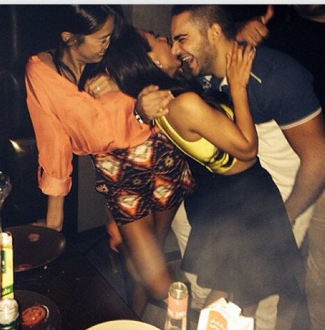 Τα πλουσιόπαιδα της Τεχεράνης προκαλούν στο Ιnstagram: Rolex, τζετ, μπικίνι, πανάκριβα αυτοκίνητα και άλλες εικόνες που ξενίζουν  [εικόνες] | iefimerida.gr 22