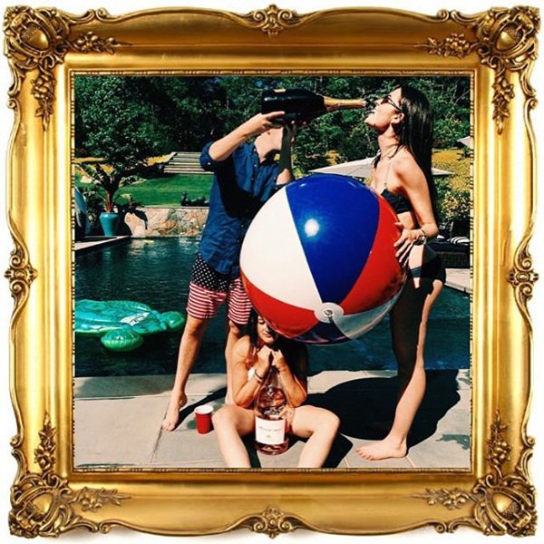 Πώς πέρασαν το καλοκαίρι τα πλουσιόπαιδα του Instagram -Κότερα, τζετ & άφθονη σαμπάνια [εικόνες] | iefimerida.gr 1