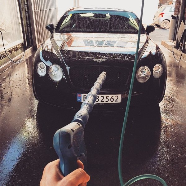 Πώς πέρασαν το καλοκαίρι τα πλουσιόπαιδα του Instagram -Κότερα, τζετ & άφθονη σαμπάνια [εικόνες] | iefimerida.gr 7