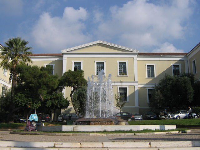 Εορταγορά στο Βιβλιοπωλείο του Δήμου Αθηναίων [εικόνες] | iefimerida.gr 1