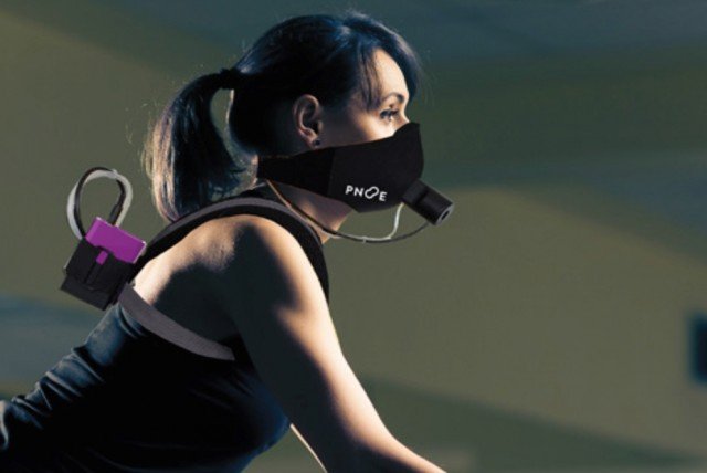 Ελληνες άφησαν τη Σίλικον Βάλεϊ και κατασκεύασαν φορητή συσκευή ανάλυσης αναπνοής στην Ελλάδα [εικόνες] | iefimerida.gr 1