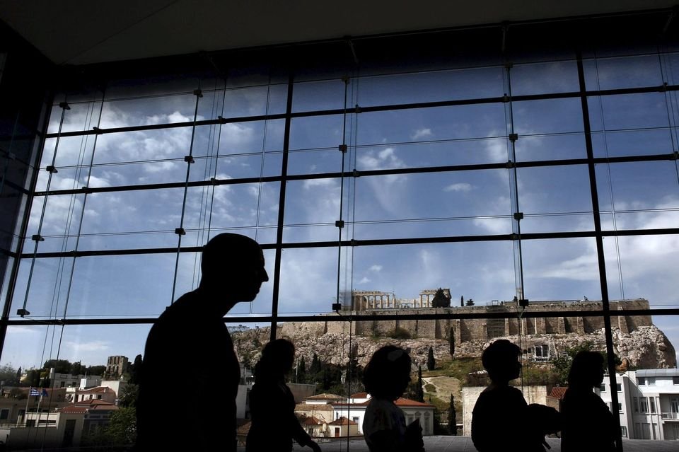 Liberation: Οι Ελληνες από «γουρούνια» έγιναν «θύματα» - Η επίσκεψη Μακρόν | iefimerida.gr 0