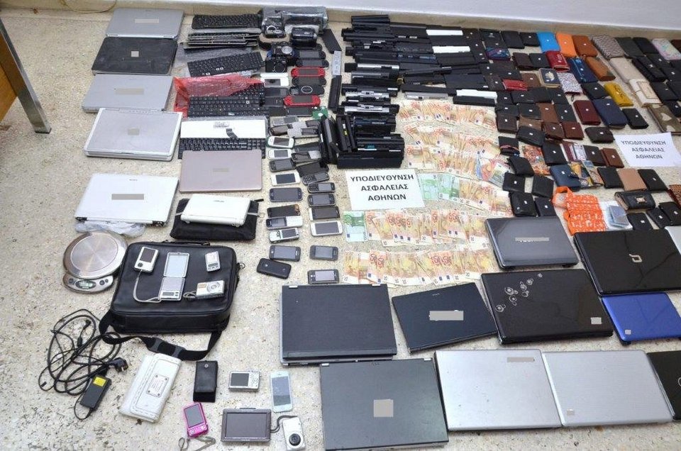 Εξάρθρωση σπείρας που διέπραξε 364 κλοπές σε μετρό και τρένο [εικόνες]  | iefimerida.gr 0