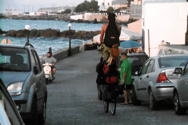 Κι όμως υπάρχει... διώροφο ποδήλατο [εικόνα] | iefimerida.gr 0