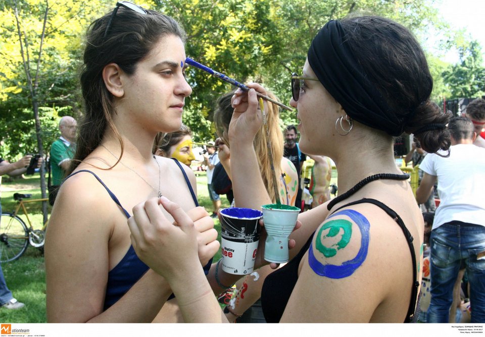 Γυμνή ποδηλατοδρομία στη Θεσσαλονίκη! [εικόνες] | iefimerida.gr 4