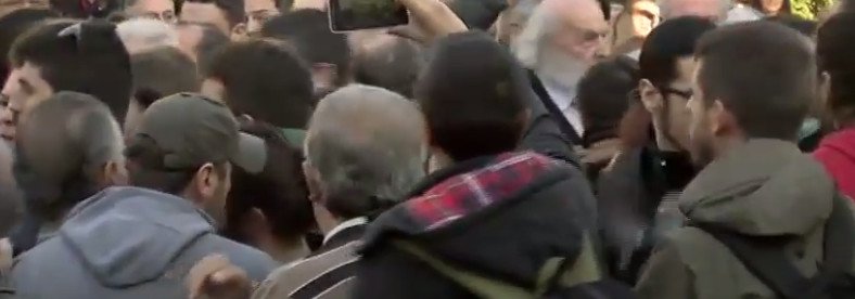 Επεισόδια έξω από το Πολυτεχνείο [εικόνες] | iefimerida.gr 3