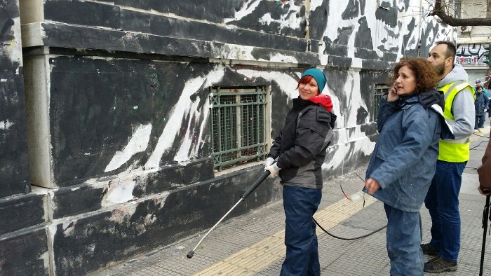 Ξεκίνησε η αφαίρεση του γκράφιτι στο Πολυτεχνείο -Ποια διαδικασία θα ακολουθήσουν τα συνεργεία [εικόνες] | iefimerida.gr 1