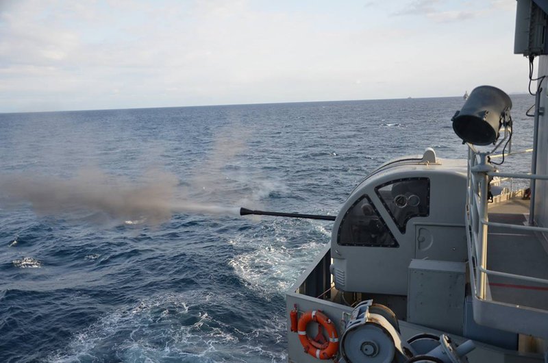 Το Πολεμικό Ναυτικό σε πλήρη ετοιμότητα – Αρματαγωγά και φρεγάτες δάμασαν τον Παγασητικό [εικόνες] | iefimerida.gr 5