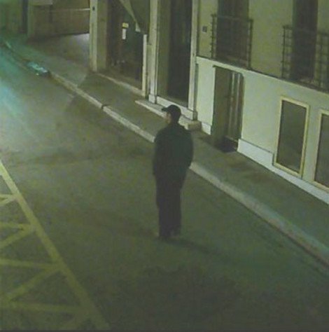 Αυτοί είναι οι άγνωστοι δράστες που καίνε ΑΤΜ στην Αττική | iefimerida.gr 20