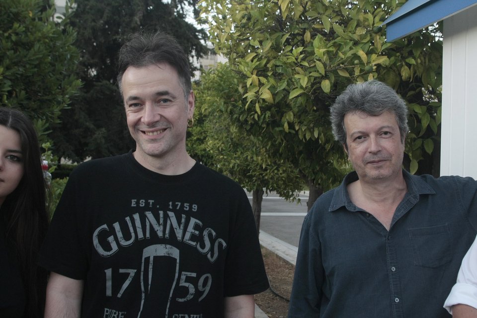 Ποιοι πολιτικοί πήγαν στη συγκέντρωση «Παραιτηθείτε» στο Σύνταγμα [εικόνες] | iefimerida.gr 4