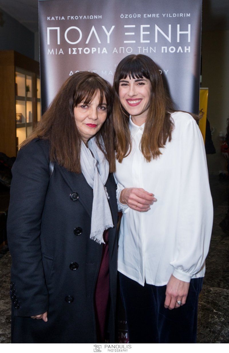 Με μεγάλη επιτυχία πραγματοποιήθηκε η επίσημη πρεμιέρα της συμπαραγωγής της Nova, «ΠΟΛΥ ΞΕΝΗ» [εικόνες & βίντεο] | iefimerida.gr 1