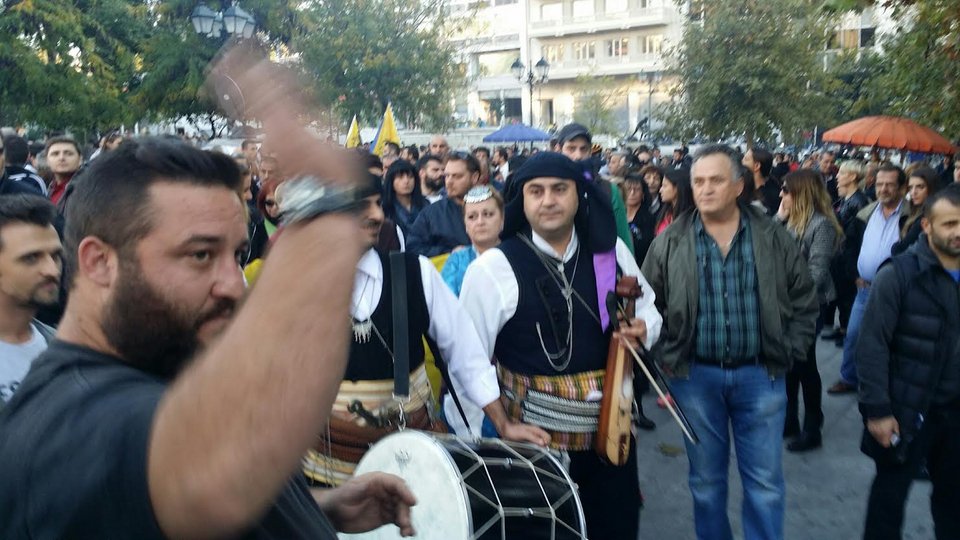 Συγκέντρωση διαμαρτυρίας Ποντίων στο Σύνταγμα – Συνθήματα κατά Φίλη [εικόνες & βίντεο] | iefimerida.gr 6