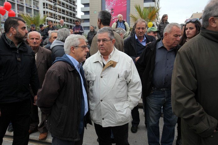 Σε εξέλιξη οι συγκεντρώσεις στο κέντρο της Αθήνας [εικόνες] | iefimerida.gr 3