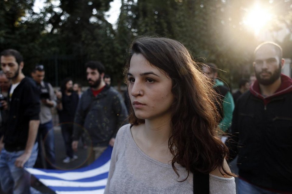 Πολυτεχνείο: Ηταν μια μεγαλειώδης, ειρηνική πορεία – Πρωτοφανής ο όγκος των διαδηλωτών [εικόνες] | iefimerida.gr 1