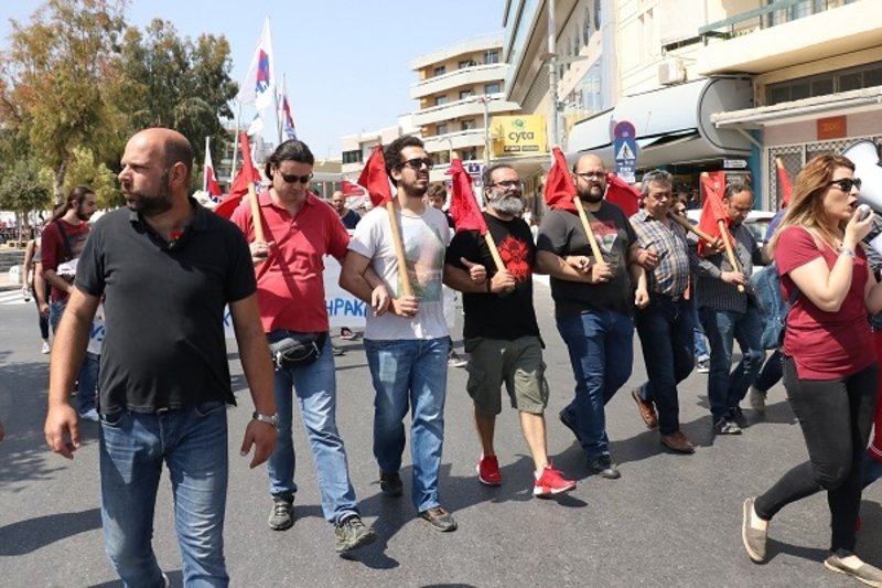 Κρήτη: Εκδηλώσεις για την Εργατική Πρωτομαγιά -Παρών και ο Αρχιεπίσκοπος Ειρηναίος [εικόνες] | iefimerida.gr 7