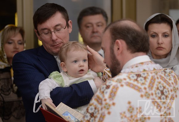 Ουκρανία: Ενας ολιγάρχης, «βασιλιάς της σοκολάτας» θα είναι ο επόμενος πρόεδρος της χώρας [εικόνες] | iefimerida.gr 7