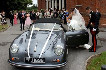 Πώς μία 26χρονη μετέτρεψε τον σαραβαλιασμένο σκαραβαίο της σε κλασική Porsche 356 [εικόνες] | iefimerida.gr 1