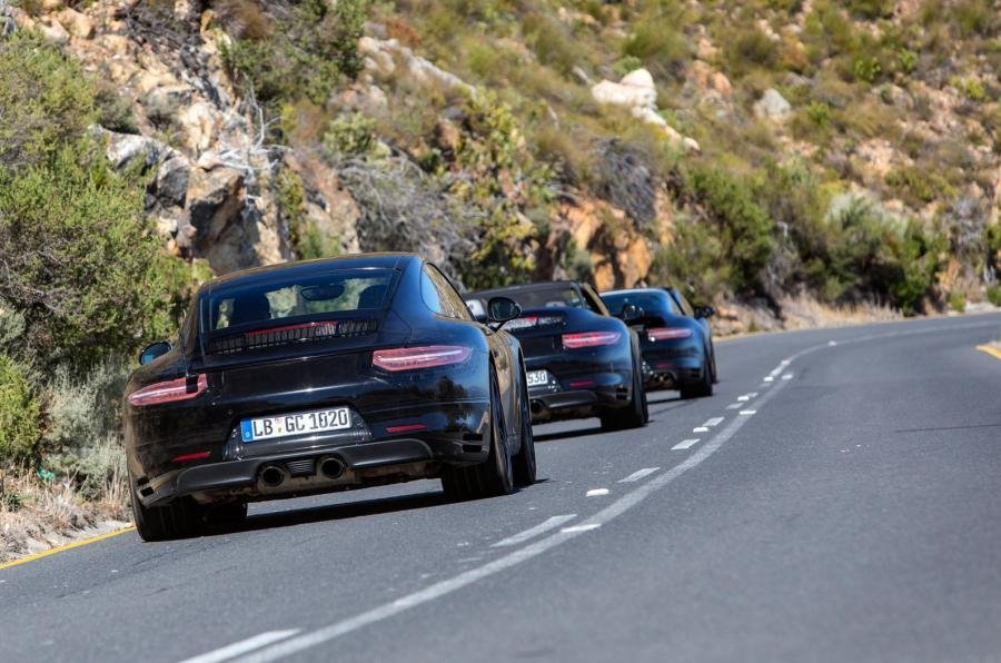 Η ανανεωμένη Porsche 911 χωρίς καμουφλάζ σε δοκιμές στη Νότια Αφρική | iefimerida.gr 1