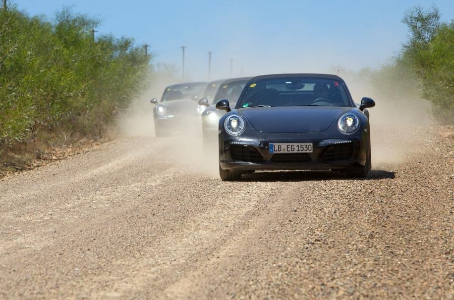 Η ανανεωμένη Porsche 911 χωρίς καμουφλάζ σε δοκιμές στη Νότια Αφρική | iefimerida.gr 6