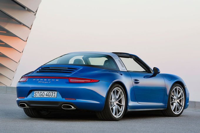 H Porsche σταμάτησε τους πειραματισμούς με την 911 targa και επέστρεψε στις ρίζες | iefimerida.gr 0