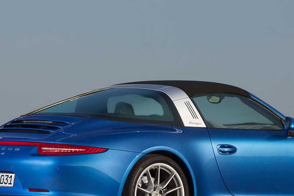 H Porsche σταμάτησε τους πειραματισμούς με την 911 targa και επέστρεψε στις ρίζες | iefimerida.gr 1