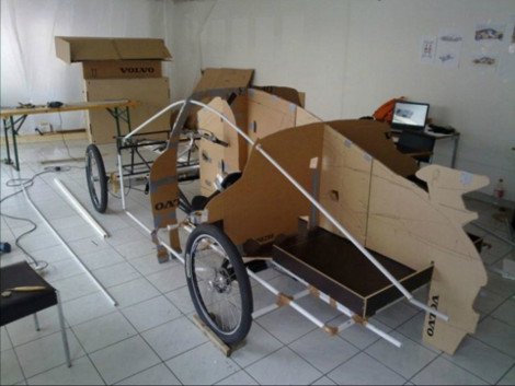 Πώς γίνεται μια πόρσε να κινείται με τελική ταχύτητα 10 μέτρα την ώρα; [εικόνες]  | iefimerida.gr 2