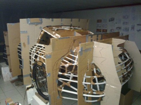 Πώς γίνεται μια πόρσε να κινείται με τελική ταχύτητα 10 μέτρα την ώρα; [εικόνες]  | iefimerida.gr 3