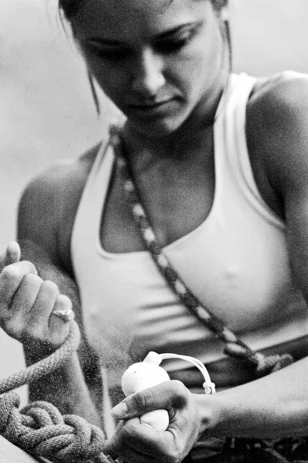 Αποκάλυψη: Σε αυτή «ανήκει» το κορμί της Μίλα Κούνις [εικόνες+ βίντεο]  | iefimerida.gr 3