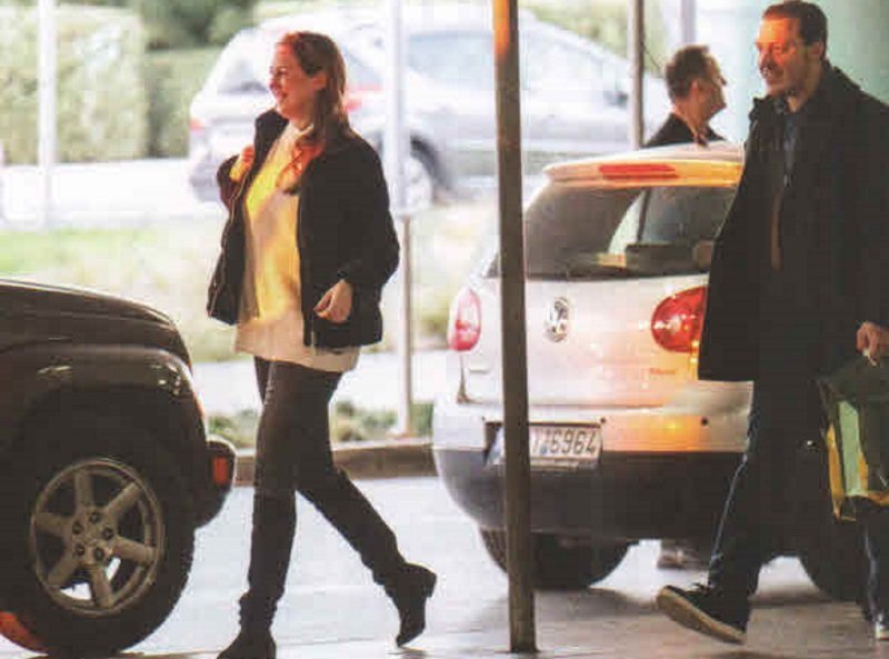 Οικογενειακές γιορτές στο Πόρτο Χέλι για τα παιδιά του τέως βασιλιά Κωνσταντίνου [εικόνες] | iefimerida.gr 0