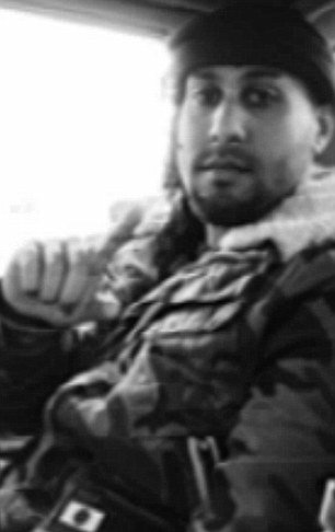 Ο τρομοκράτης πίσω από τον Τζιχάντι Τζον: Στο μικροσκόπιο 27χρονος που προσποιήθηκε τον νεκρό για να μπει στη Βρετανία [εικόνες] | iefimerida.gr 5