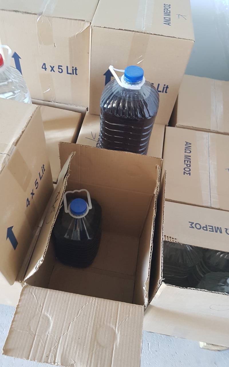 Στην τσιμπίδα του ΣΔΟΕ κύκλωμα που παρασκεύαζε ποτά-«μπόμπες» [εικόνες] | iefimerida.gr 3