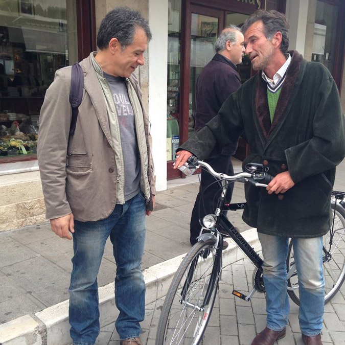 Σταύρος Θεοδωράκης: Μου κάνουν κριτική γιατί δεν βλέπουν λιμουζίνες, μπόντιγκαρντ και κοστούμια [εικόνες] | iefimerida.gr 2