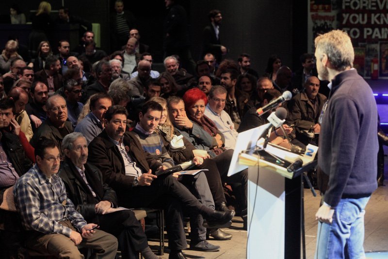 Ενας χρόνος από τη ίδρυση του Ποταμιού -Θεοδωράκης: Δεν πήρατε εντολή να μας σύρετε σε μια άλλου τύπου χρεοκοπία [εικόνες & βίντεο] | iefimerida.gr 3